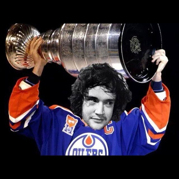 Meet your Posher, Cliff - Picture 1 of 1